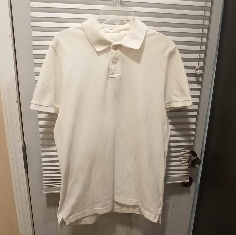 Aeropostale Men's white Pullover t-shirt Size Large
